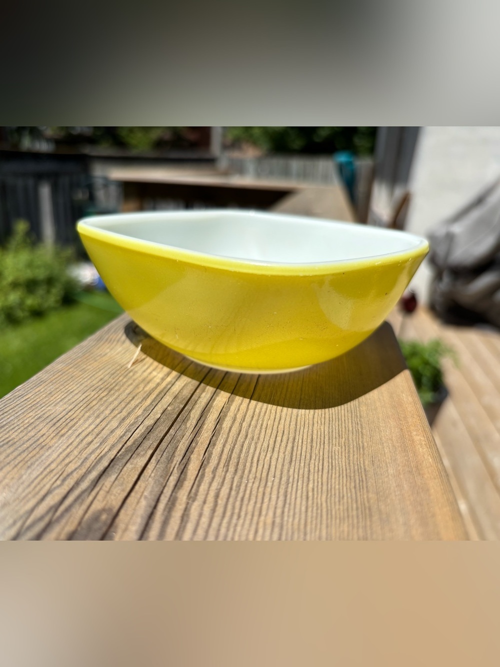 Vintage Pyrex 410 12 oz Yellow Glass Ovenware Square Bowl 1 7/8T x 4.75W